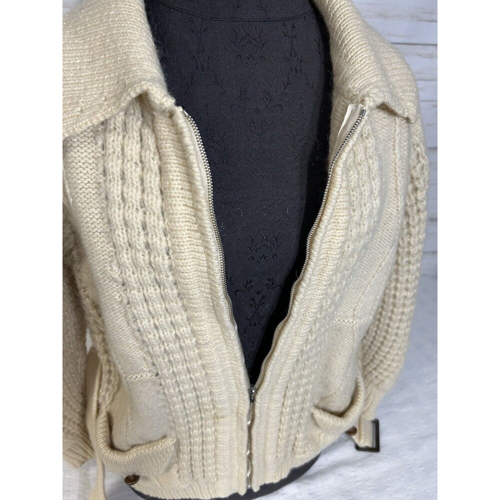 Vtg. Carraig Donn 100% WOOL THICK Cable Zip Cardigan Sweater 36 Medium to Large - Picture 13 of 16